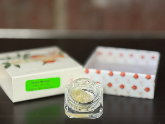 Space Monster Premium Diamonds - 1g